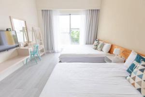 Phòng 4 Người Có Ban Công (Quadruple Room with Balcony)