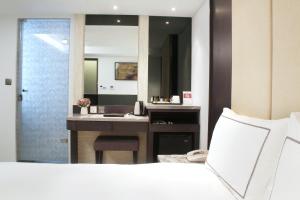 Phòng Tiêu Chuẩn Giường Đôi (Standard Double Room)