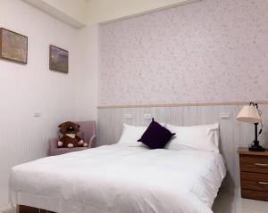 Phòng Deluxe Giường Đôi Có Vòi Sen (Deluxe Double Room with Shower)