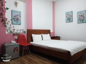 Phòng Tiêu Chuẩn Giường Lớn (Standard King Room)