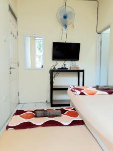 Phòng 2 Giường Đơn Có Phòng Tắm (Twin Room with Bathroom)