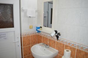 Quadruple Room with Private Bathroom room in Hostel Terra Vista