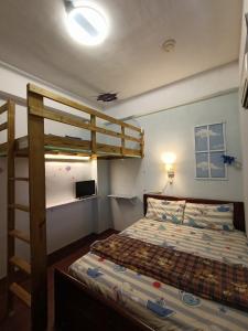 Phòng 3 Người Có Phòng Tắm Riêng (Triple Room with Private Bathroom)