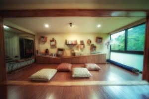 Phòng Giường Đôi Nhìn Ra Vườn (Double Room with Garden View)