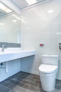 Phòng cổ điển có 1 giường đôi (Classic Room with 1 Double Bed)