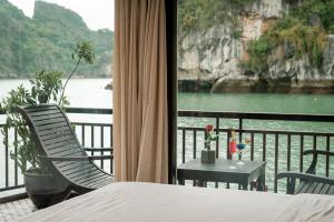 Suite Sena 3 Người Với Sân Hiên (Sena Terrace Suite Triple)