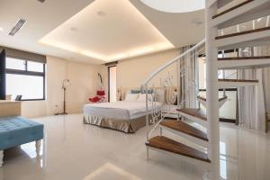Phòng Có Giường Cỡ King Với Ban Công (King Room with Balcony)