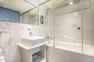 Phòng Elite 2 giường Hướng cảnh (Elite Twin Room View)