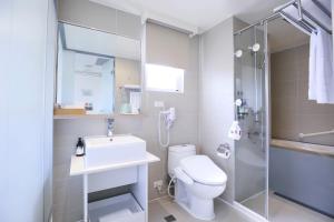 Phòng Deluxe hướng công viên (Deluxe Room Park View)