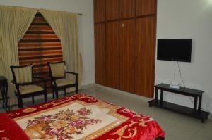 Budget Double Room room in Royal Manor