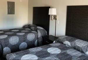 Double Room - Disability Access room in Savannah Suites Atlanta Airport