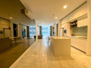 Premier Two-Bedroom Apartment room in The Platinum Suites Kuala Lumpur by LUMA