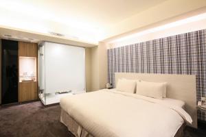 Deluxe giường King Không hướng cảnh (Deluxe King No View)