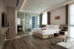 Phòng Loại Sang Giường Đôi (Deluxe Double Room)