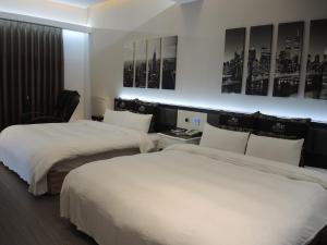 Phòng 4 người (Quadruple Room)