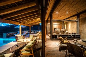 Biệt Thự Grand 3 Phòng Ngủ Có Hồ Bơi Nhìn Ra Vịnh (Three-Bedroom Grand Bay Pool Villa)
