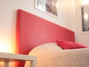 Studio (2 Adults) room in Montmartre Apartments Toulouse