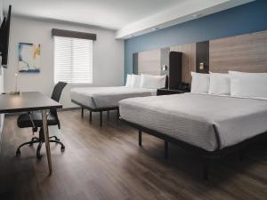 Queen Suite room in stayAPT Suites Greenville-Greer/BMW
