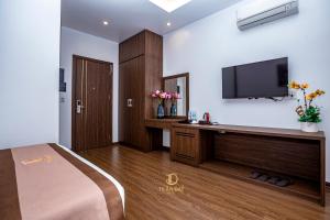 Phòng 1 Giường Đôi Lớn (1 Queen Room)