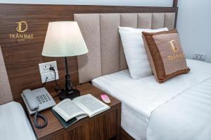 Phòng 2 Giường Đơn (Palace Deluxe Twin Room)