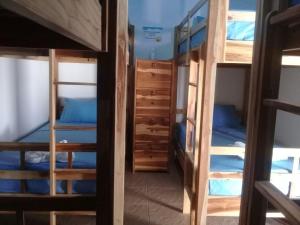 1 Người trong Phòng Tập Thể - Cả Nam và Nữ (1 Person in Dormitory - Mixed)
