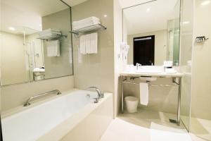 Phòng Tiêu chuẩn dành cho 4 người (Standard Quad Room)