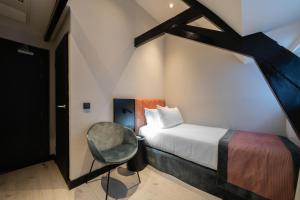Single Room room in Catalonia Vondel Amsterdam