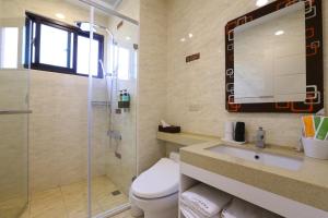 Phòng Premium 4 Người (Premium Quadruple Room)