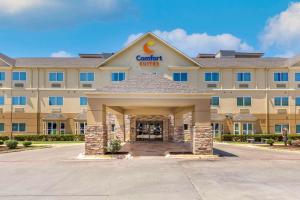 Comfort Suites North Dallas in Dallas