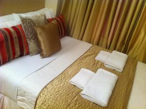 Double Room room in ABC Hyde Park Hotel