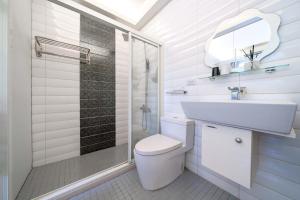 Phòng Tiêu Chuẩn Giường Đôi (Standard Double Room)