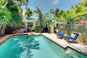 Middle River Terrace - Private Pool & Hot Tub home in Fort Lauderdale