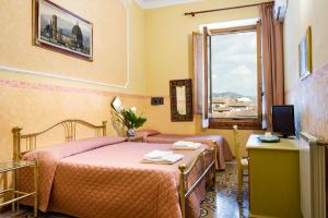 Triple Room room in Hotel Fiorita