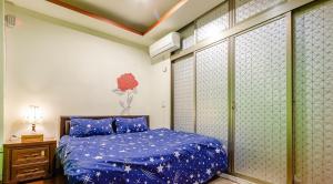 Phòng Giường Đôi Có Phòng Tắm Riêng (Double Room with Private Bathroom)