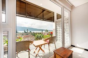 Phòng Đôi Loại Sang (Deluxe Double Room)