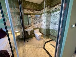 Phòng Deluxe Giường Đôi/2 Giường Đơn Nhìn Ra Sông (Deluxe Double or Twin Room with River View)