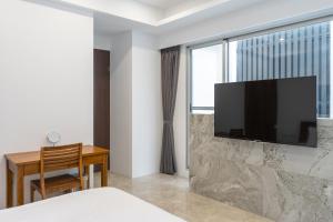 Phòng Tiêu Chuẩn Giường Đôi Lớn (Standard Queen Room)