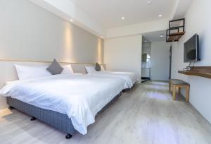 Phòng 4 Người Có Ban Công (Quadruple Room with Balcony)