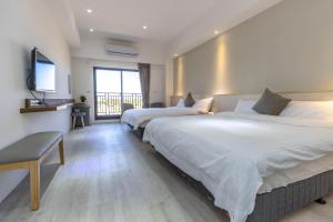 Phòng 4 Người Có Ban Công (Quadruple Room with Balcony)
