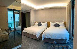 Phòng 4 Người Có Bồn Tắm (Quadruple Room with Bath)