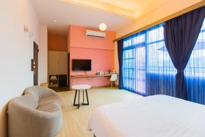 Phòng có giường cỡ King nhìn ra cảnh núi non (King Room with Mountain View)