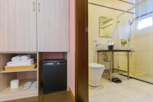 Phòng có giường cỡ King nhìn ra cảnh núi non (King Room with Mountain View)