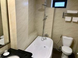 Phòng Suite (Suite Room)