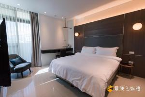 Phòng Giường Đôi Có Ban Công (Double Room with Balcony)