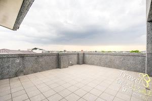 Phòng Deluxe Giường Đôi Có Ban Công (Deluxe Double Room with Balcony)