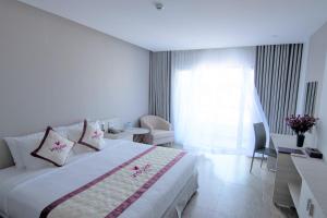 Phòng Đôi Loại Sang (Deluxe Double Room)