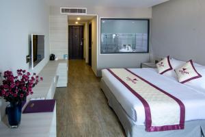 Phòng Đôi Loại Sang (Deluxe Double Room)