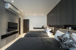 Phòng 4 Người Có Bồn Tắm (Quadruple Room with Bath)