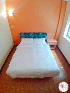 Phòng Tiêu Chuẩn Giường Đôi (Standard Double Room)