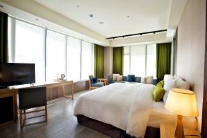 Elegance Suite (Elegance Suite)